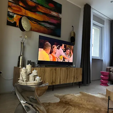 The Mirrors Appartamento *